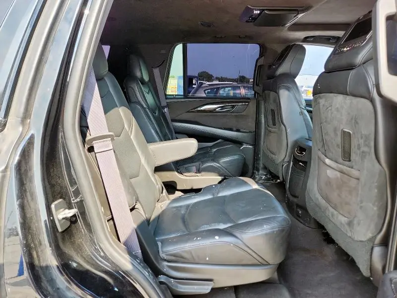 2015 CADILLAC ESCALADE PLATINUM  