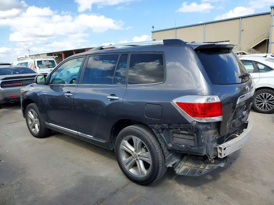 2013 TOYOTA HIGHLANDER LIMITED  