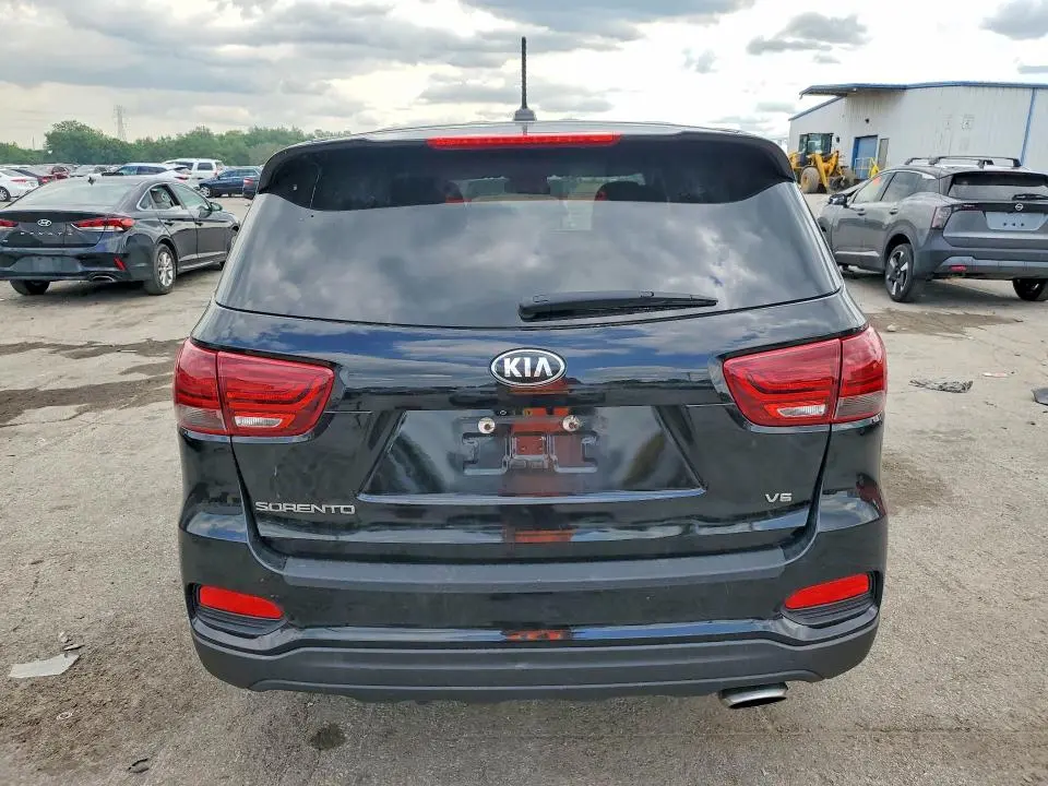 2019 KIA SORENTO LX V6  