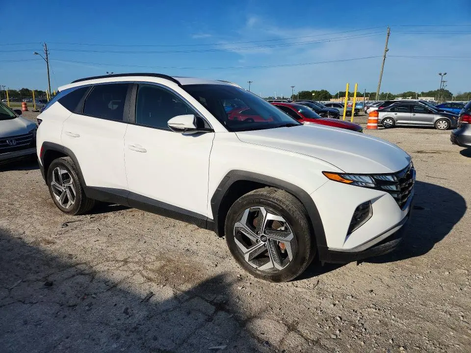 2024 HYUNDAI TUCSON SEL  