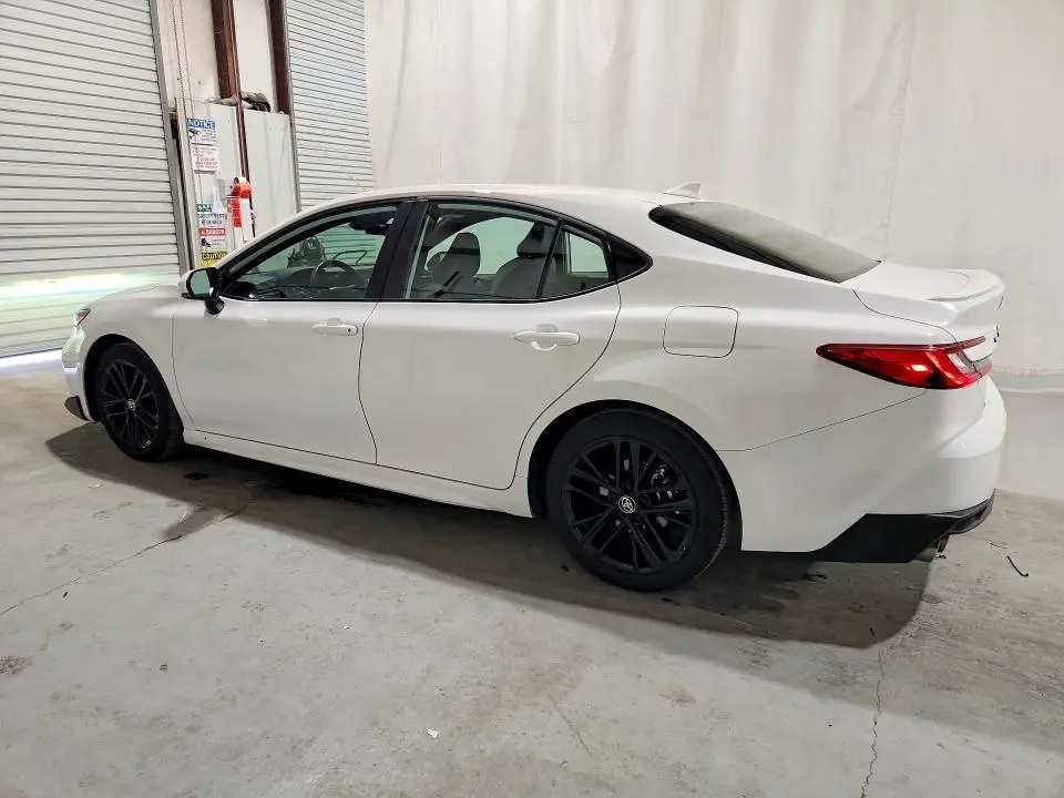 2025 TOYT CAMRY SE