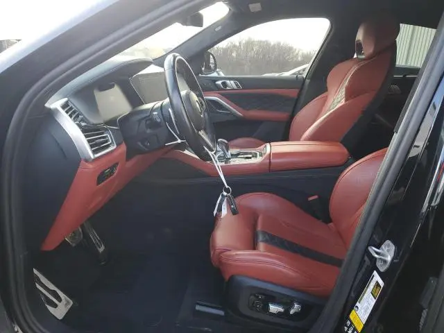 2022 BMW X6 M  