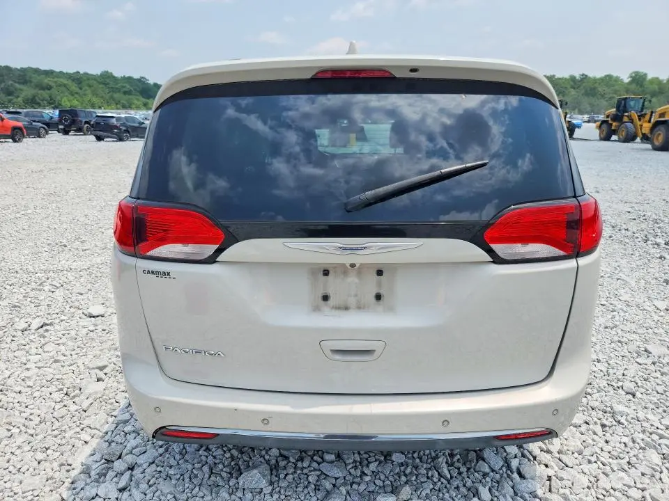 2017 CHRYSLER PACIFICA TOURING L PLUS  