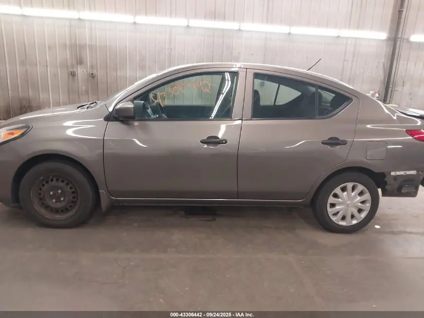 2016 NISSAN VERSA 1.6 S+