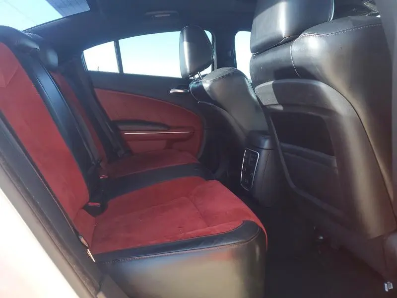 2015 DODGE CHARGER R  