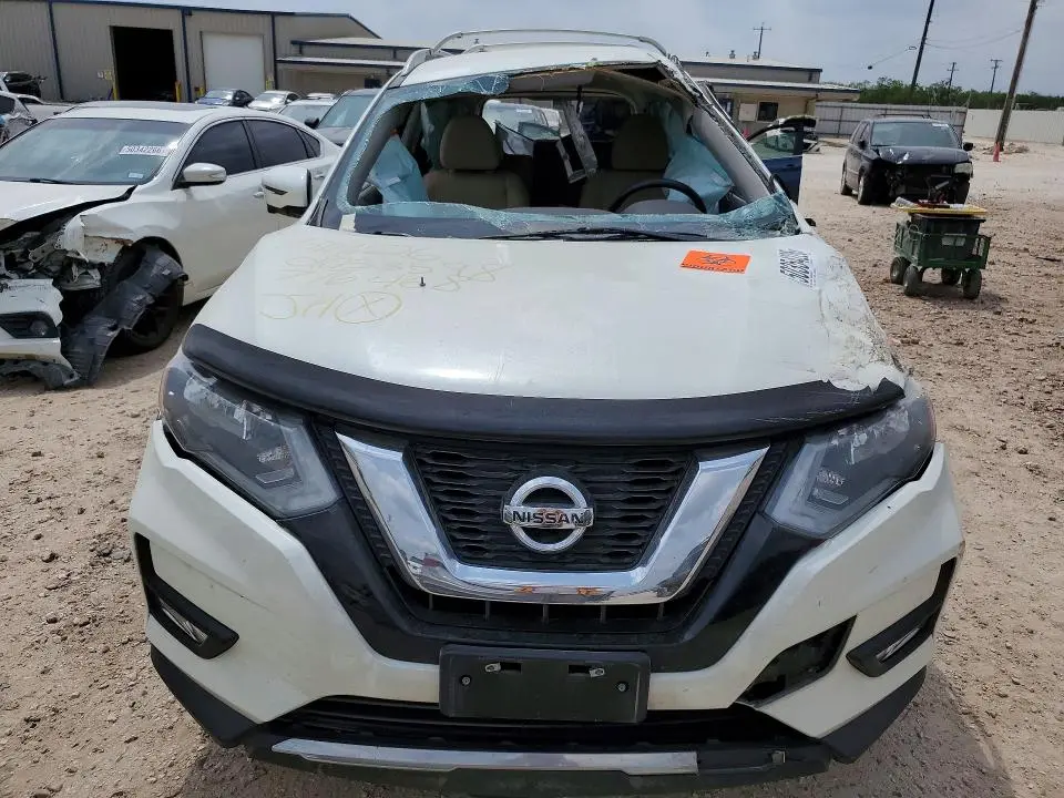 2017 NISSAN ROGUE S  