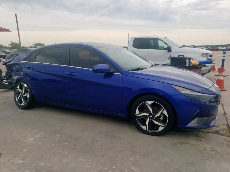2022 HYUNDAI ELANTRA LIMITED  