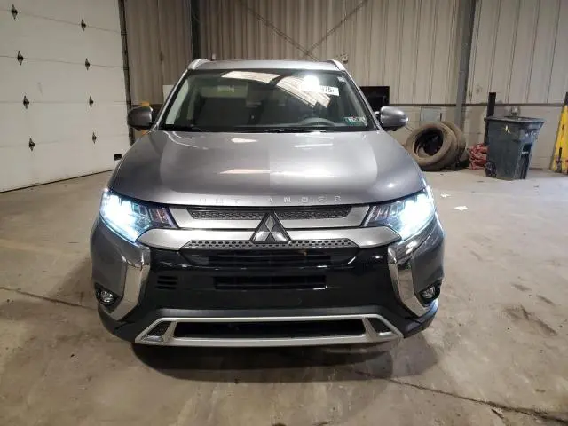 2019 MITSUBISHI OUTLANDER SE  