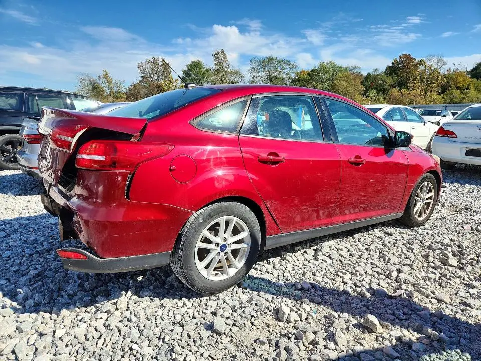 2016 FORD FOCUS SE  