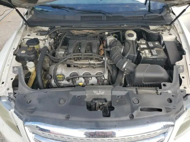 2011 FORD TAURUS SE  
