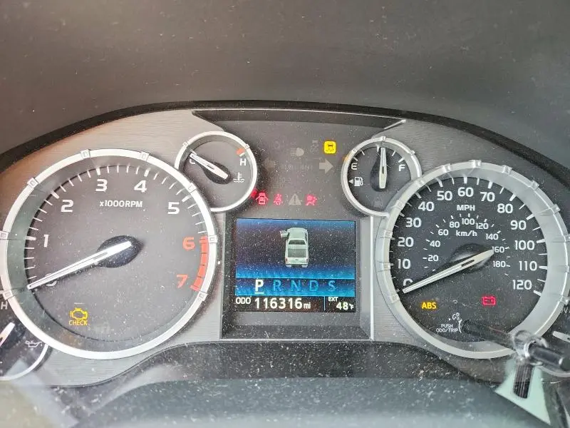 2017 TOYOTA TUNDRA SR5  