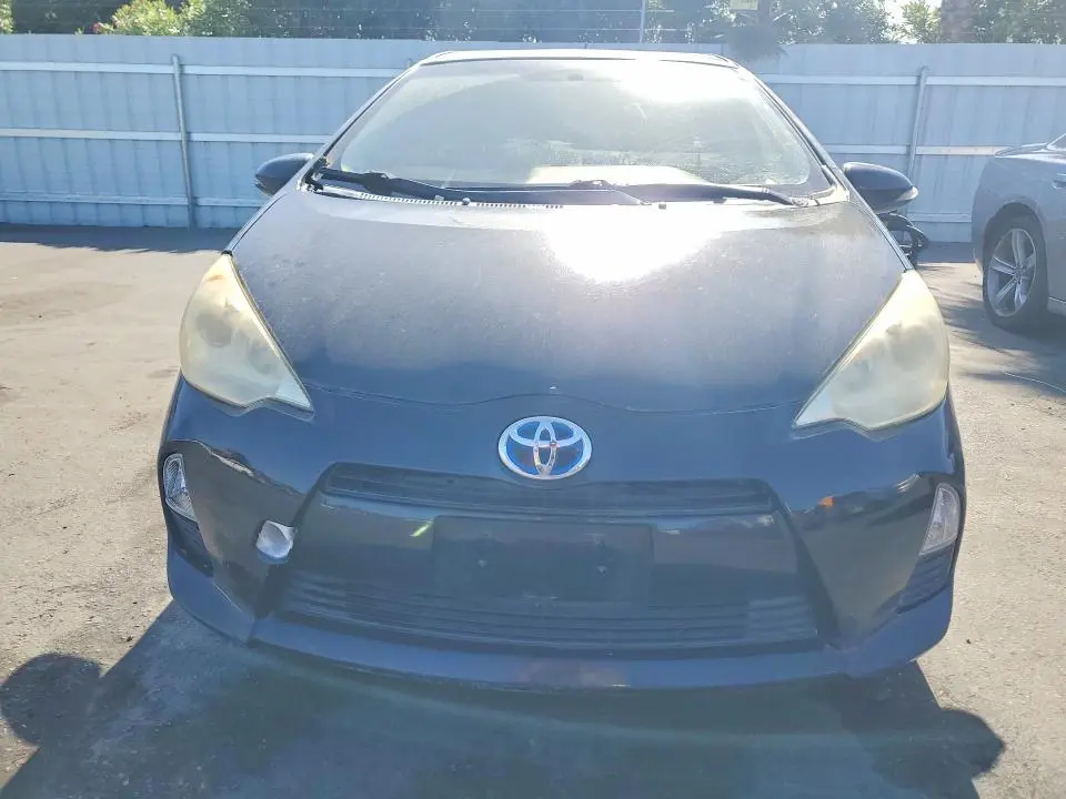 2013 TOYOTA PRIUS C TWO  