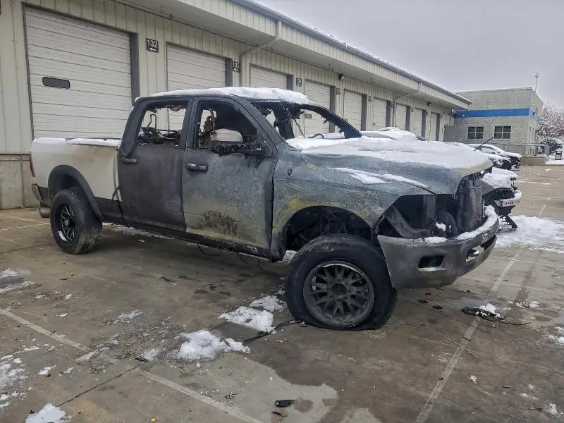 2013 RAM 2500 LARAMIE  