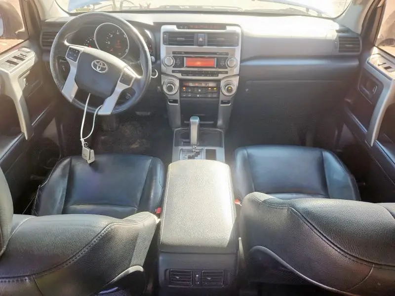 2010 TOYOTA 4RUNNER SR5  