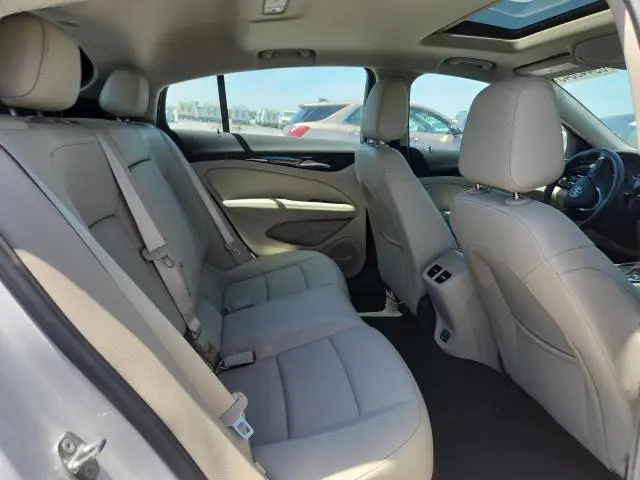 2019 BUICK REGAL ESSENCE  