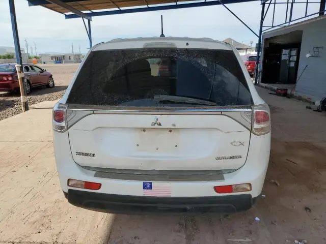 2014 MITSUBISHI OUTLANDER ES  