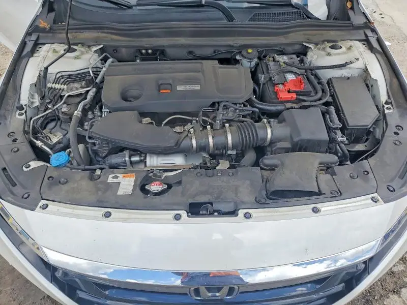 2019 HONDA ACCORD TOURING  