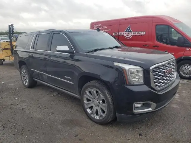 2019 GMC YUKON XL DENALI  