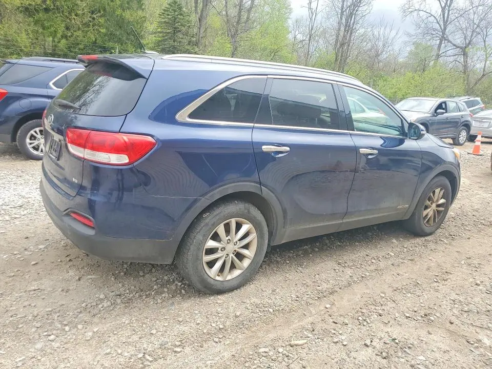 2017 KIA SORENTO LX V6  