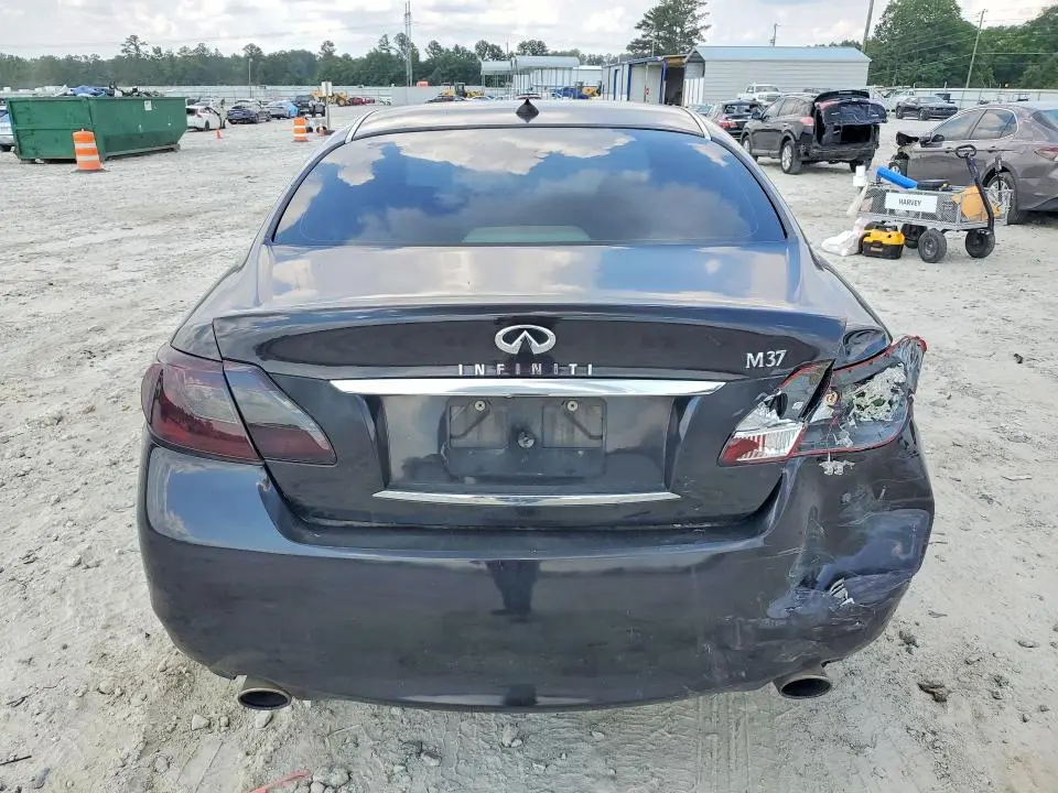 2011 INFINITI M37 BASE  