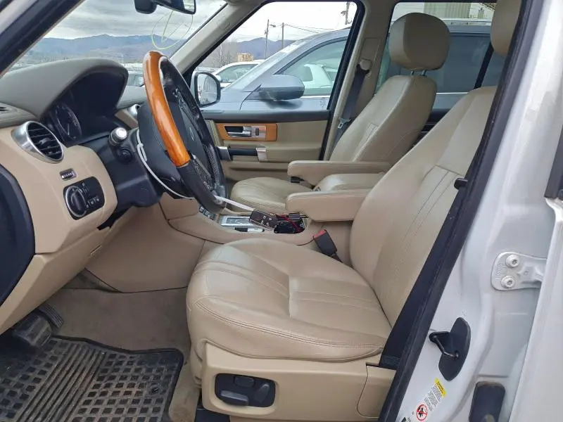 2015 LAND ROVER LR4 HSE  
