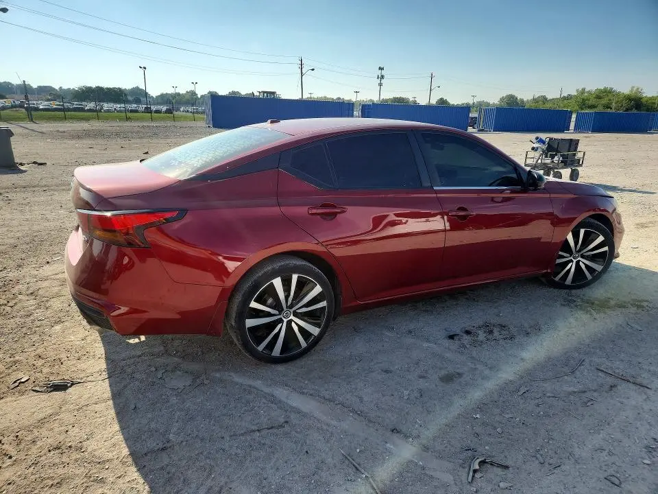 2020 NISSAN ALTIMA SR  