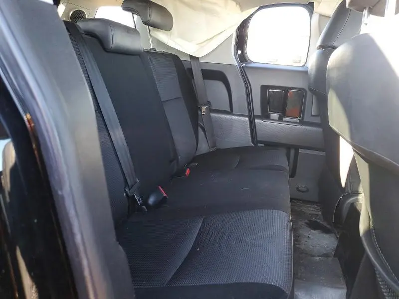 2010 TOYOTA FJ CRUISER BASE  