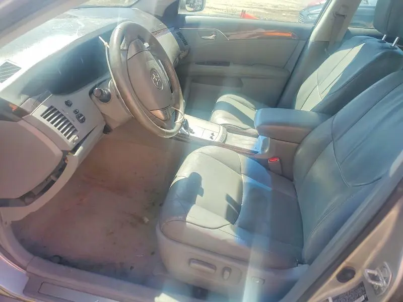 2010 TOYOTA AVALON XLS  