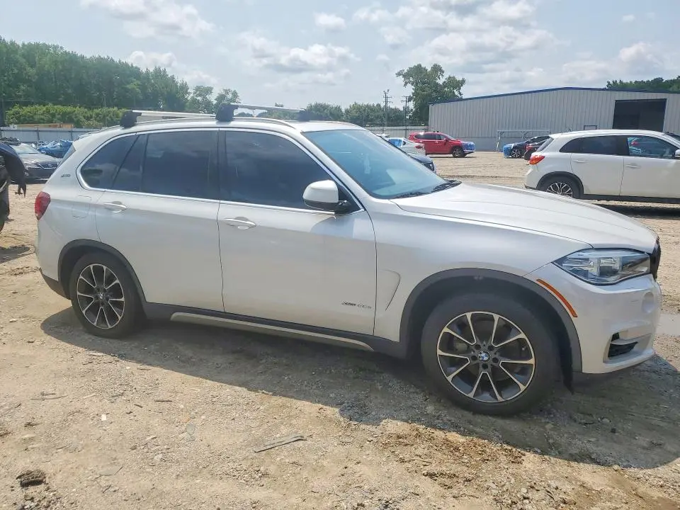 2017 BMW X5 XDR40E  