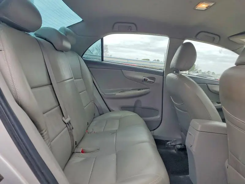 2010 TOYOTA COROLLA BASE  