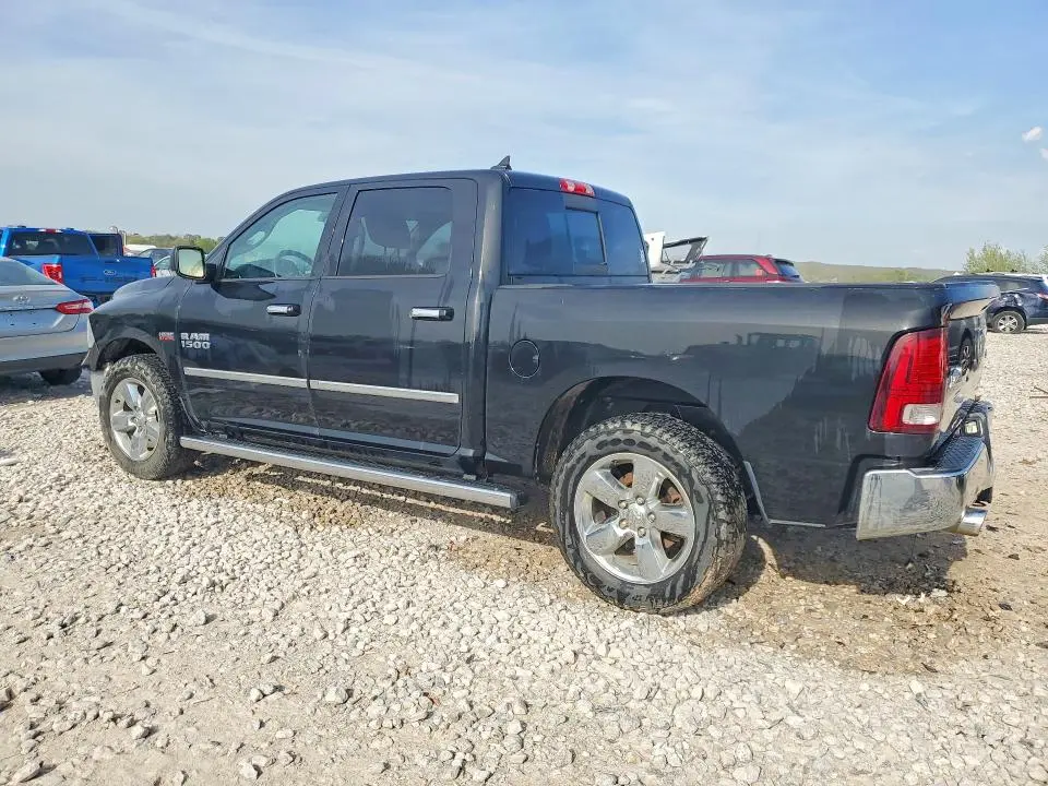 2015 RAM 1500 SLT  