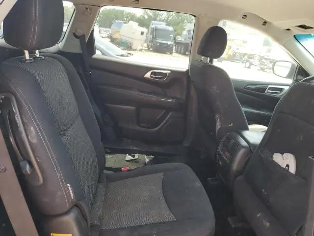 2019 NISSAN PATHFINDER S  