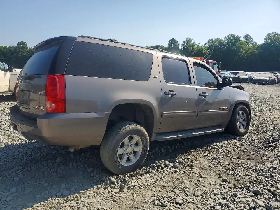 2013 GMC YUKON XL K1500 SLT  