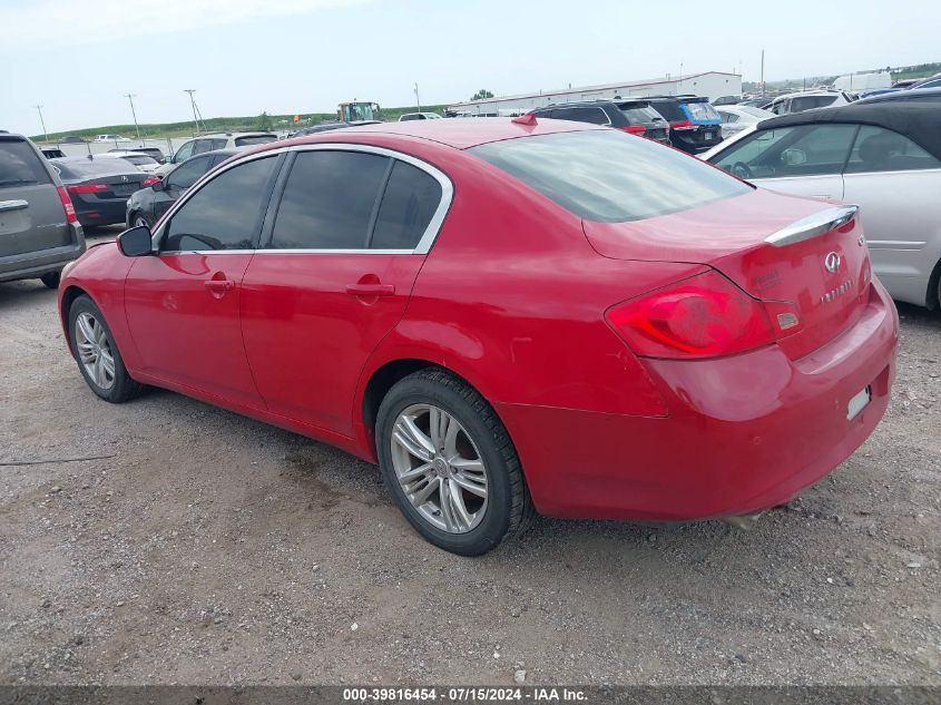 2013 INFINITI G37X  