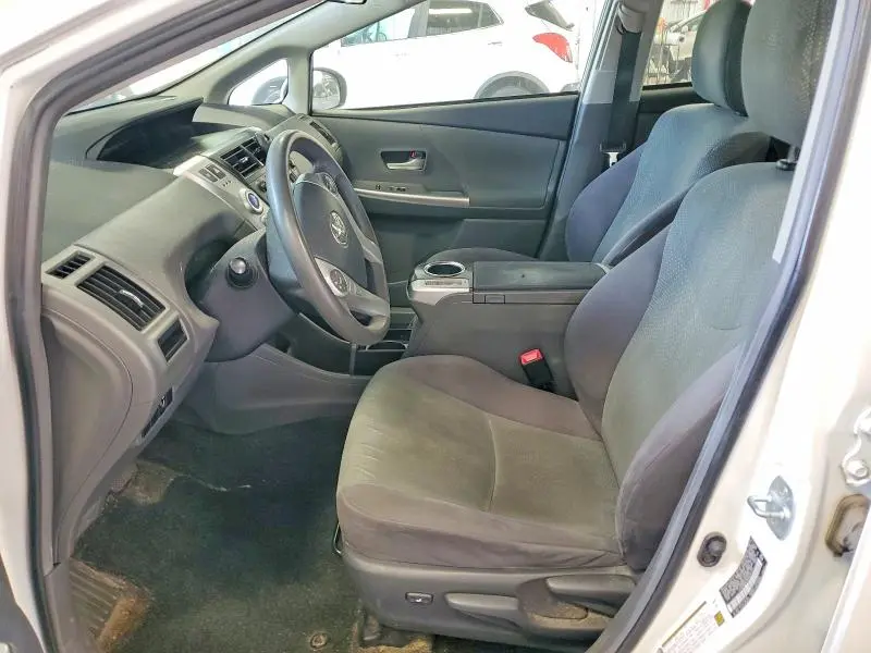 2013 TOYOTA PRIUS V THREE  