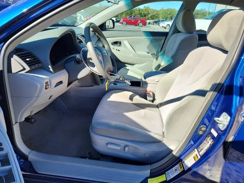 2010 TOYOTA CAMRY BASE  