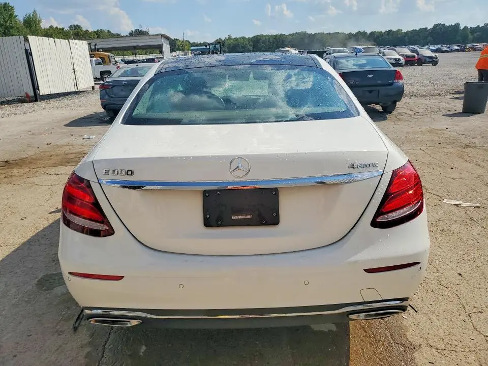 2017 MERCEDES-BENZ E 300 4MATIC  