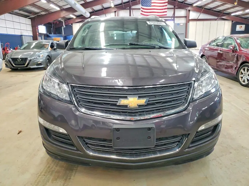 2016 CHEVROLET TRAVERSE LS  