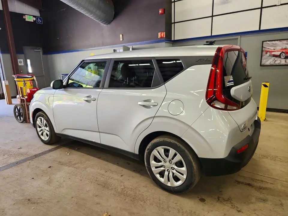 2020 KIA SOUL LX  