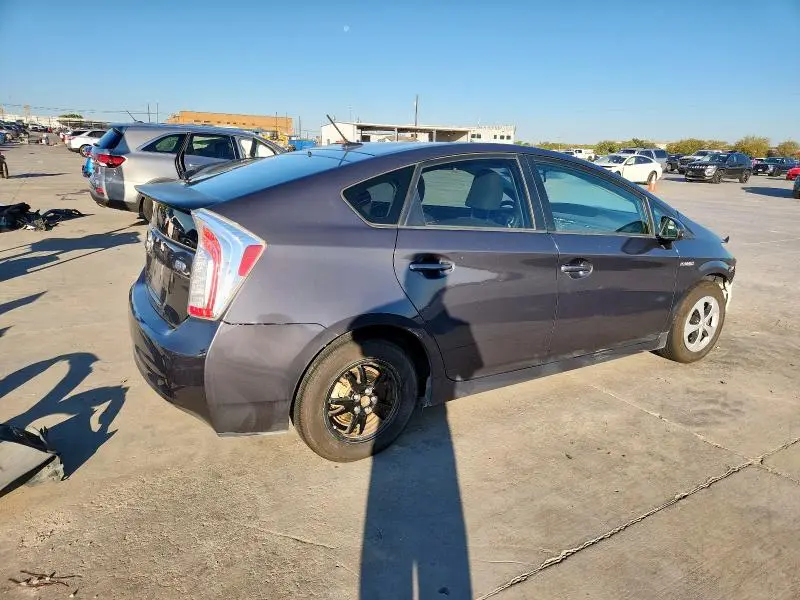 2013 TOYOTA PRIUS   