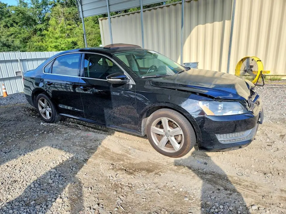 2012 VOLKSWAGEN PASSAT SE  