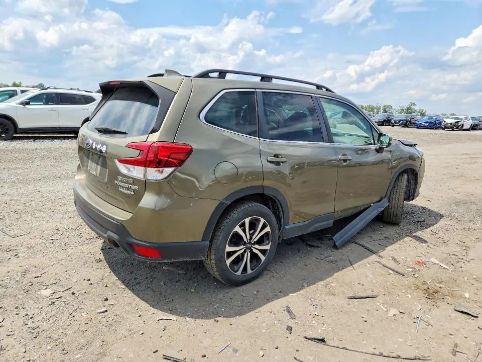 2023 SUBARU FORESTER LIMITED  