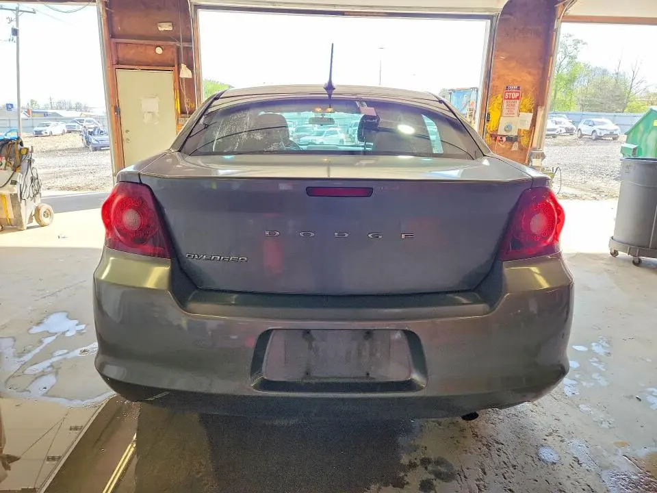 2013 DODGE AVENGER SE  