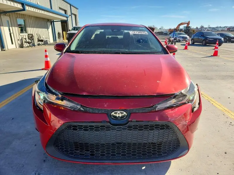 2021 TOYOTA COROLLA LE  