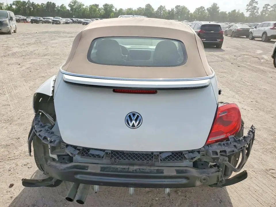 2015 VOLKSWAGEN BEETLE 1.8T  