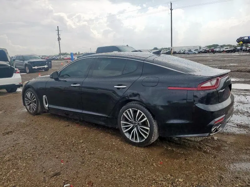 2018 KIA STINGER PREMIUM  