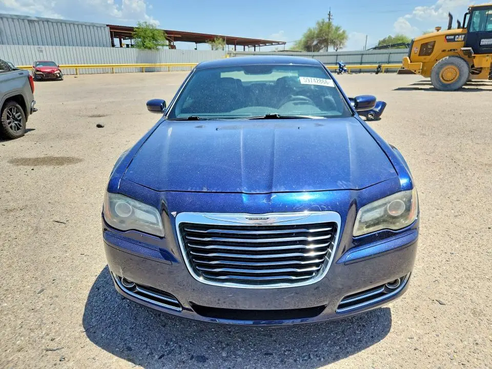 2013 CHRYSLER 300C VARVATOS  