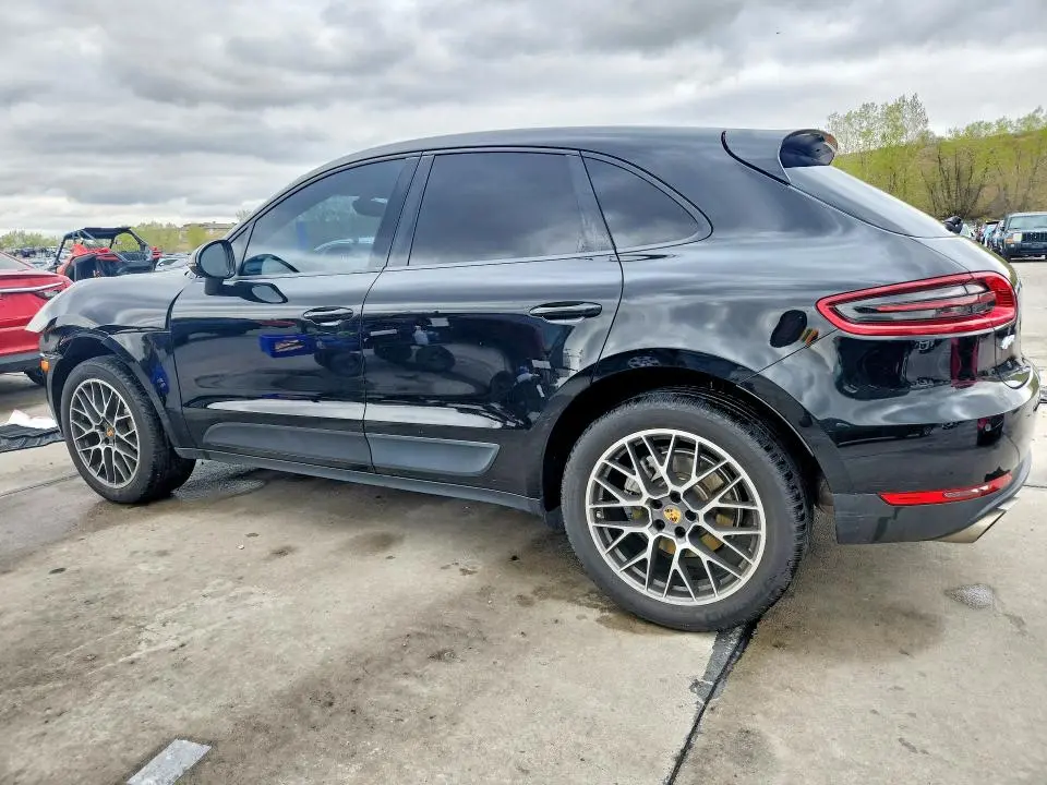 2015 PORSCHE MACAN S  