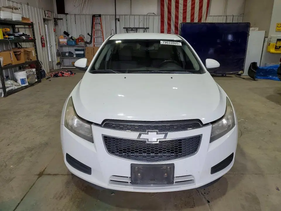 2011 CHEVROLET CRUZE LT  