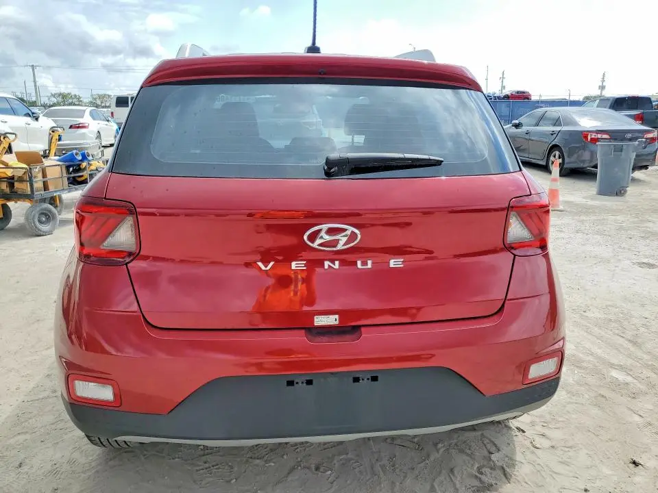 2024 HYUNDAI VENUE SEL  